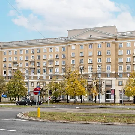 Kino Femina Comfort Studio Warschau Exterior foto